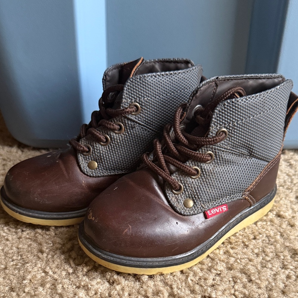 Levi's Kids Two-Tone Brown Boots